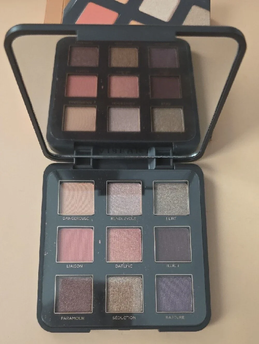 Viseart Tryst Eyeshadow Makeup
